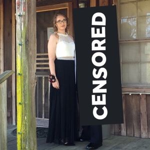 Prom / formal dress